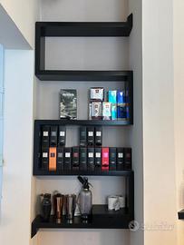 Espositore moderno nero – arredamento negozio