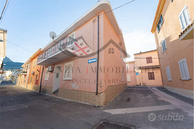 Caposchiera con 2 appartamenti