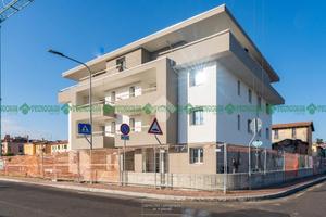 4 LOCALI A VALSAMOGGIA