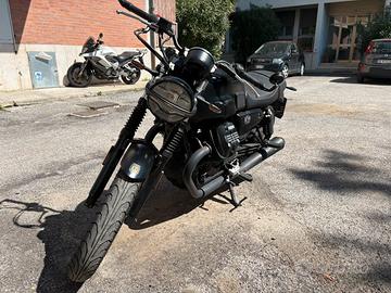 Motoguzzi v7 stone