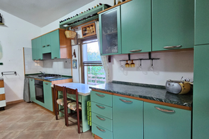 Casa di campagna con 5000 mt terreno