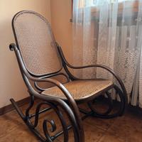 Sedia a dondolo antica 800’