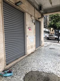 N 2 locali commerciali