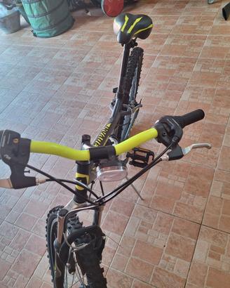 Bicicletta da bambino Atala Invader