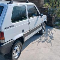 Fiat Panda 4x4 Trekking con gancio traino