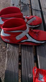 Scarpe e guanti MIR per karting