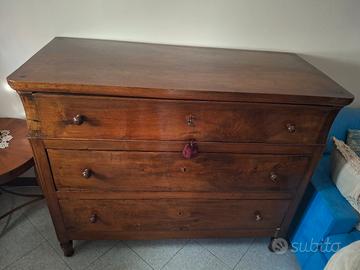 Comò cassettone in noce fine '800