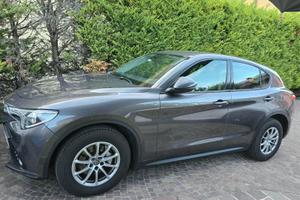Alfa Romeo Stelvio 2.2 Diesel AT8 Business – 7/18