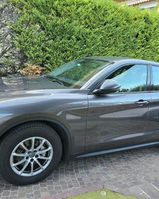 Alfa Romeo Stelvio 2.2 Diesel AT8 Business – 7/18