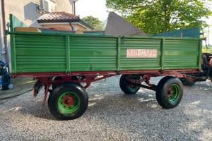Carro rimorchio agricolo