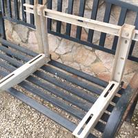 Staffa condizionatore