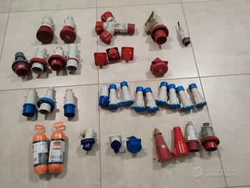 Spine e prese industriali 220 e 380