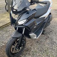 Aprilia SR GT 125 - 2022