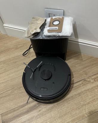 Robot aspirapolvere lava pavimenti Cleanova w11
