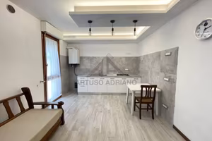 Appartamento di 51 m² con 2 locali e box auto a Ro