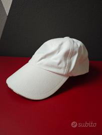 cappellino Burberry London 