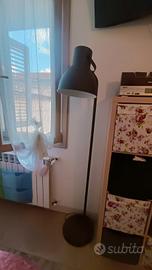 Lampada da terra Ekhtar Ikea