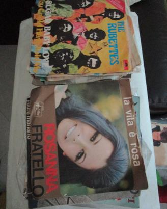 LOTTO 148 DISCHI 45 GIRI E 58 COPERTINE