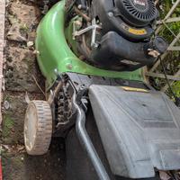 tagliaerba a scoppio