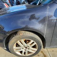 VOLKSWAGEN GOLF 5 2007 - PARAFANGO SINISTRO