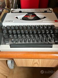 Macchina da scrivere Vintage