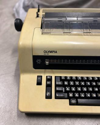 Macchina da scrivere OLYMPIA ES101