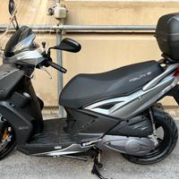 Scooter Kymco Agility R16 plus 200