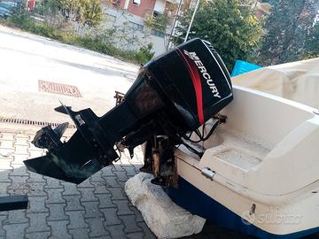 motore fuoribordo 