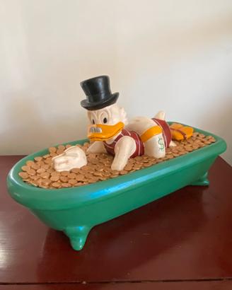 Disney figure statua paperone