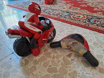 Moto chicco ducati
