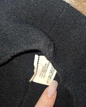 Berretto di lana nero