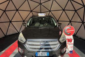 Ford Kuga 1.5 TDCI 120 CV S&S 2WD Powershift Titan