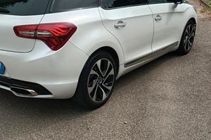 ds5 tetto panoramico