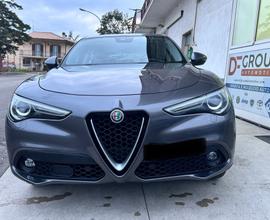 Alfa Romeo Stelvio 2.2 Turbodiesel 190 CV AT8 Q4 B