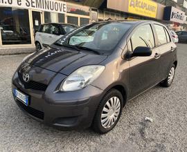 TOYOTA Yaris 1.0 69CV PER NEOPATENTATO