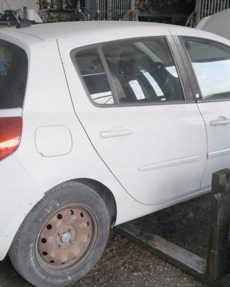 PER uso RICAMBI - renault clio 2011 (3 serie)1.5