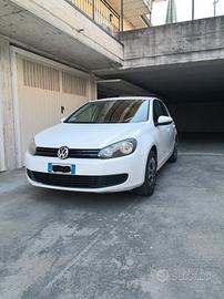 Golf benzina/GPL ideale per neopatentati 