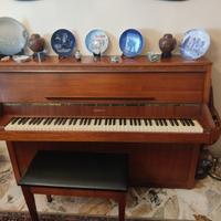Pianoforte verticale