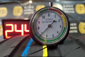 SET 4 GOMME 225 55 18 MICHELIN 85/90% DOT23