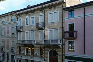 UFFICIO A DESENZANO DEL GARDA