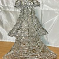 Albero natale illuminato