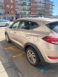 auto hyndai Tucson