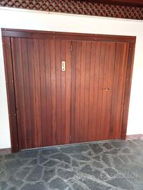 Portone basculante garage