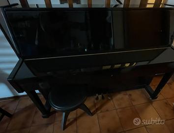 Pianoforte verticale Pearl River con seduta