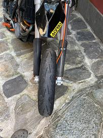 KTM 640
