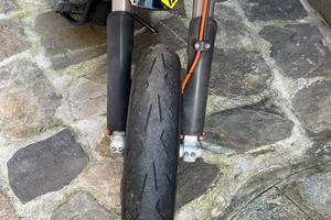 KTM 640