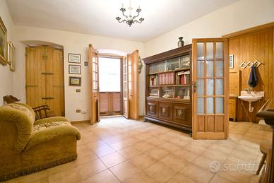 Appartamento ampio - centro storico Cagliari