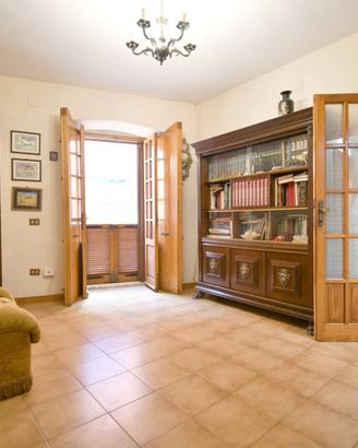 Appartamento ampio - centro storico Cagliari