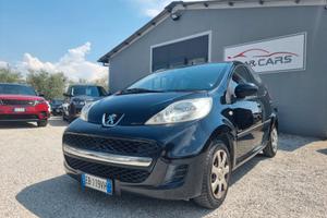 Peugeot 107 1.0 68CV 5p. Sweet Years NEOPATENTATI