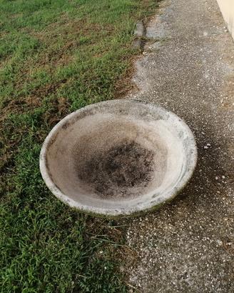 Fioriera in cemento da giardino 